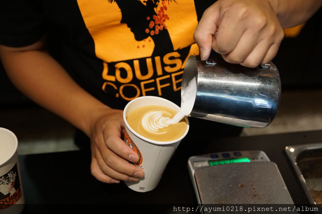 N訪 展店最兇的連鎖咖啡店 *路易莎咖啡 LOUISA BRUNCH* 鮪魚起司貝果 X 燻雞起司貝果 X 生菜加量 X 高纖幸福早午餐(優惠折扣已取消) @梅格(Angelababy)享樂日記 N訪 展店最兇的連鎖咖啡店 *路易莎咖啡 LOUISA BRUNCH* 鮪魚起司貝果 X 燻雞起司貝果 X 生菜加量 X 高纖幸福早午餐(優惠折扣已取消) @梅格(Angelababy)享樂日記