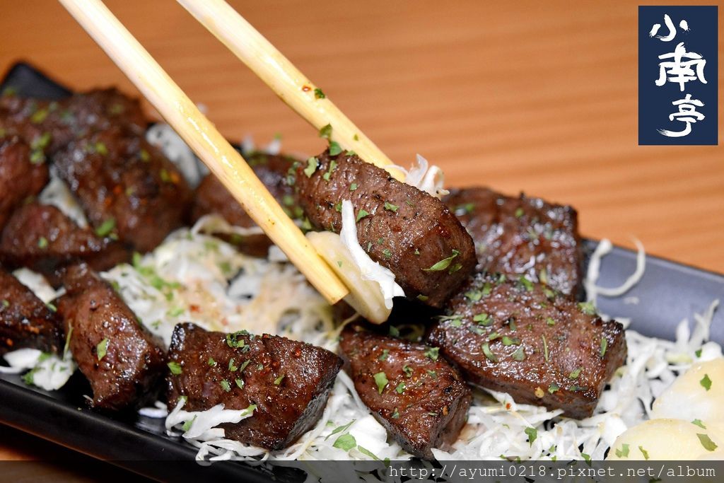 港墘站 日式食堂?居酒屋?小南亭 和風洋食 ♥ 平價好手藝推薦:起司咖哩蛋包烏龍麵X綜合海鮮鍋X起司烤雞腿X花生炸蝦X清了梅X醬燒中卷X古早味甜不辣 ♥ @梅格(Angelababy)享樂日記 港墘站 日式食堂?居酒屋?小南亭 和風洋食 ♥ 平價好手藝推薦:起司咖哩蛋包烏龍麵X綜合海鮮鍋X起司烤雞腿X花生炸蝦X清了梅X醬燒中卷X古早味甜不辣 ♥ @梅格(Angelababy)享樂日記