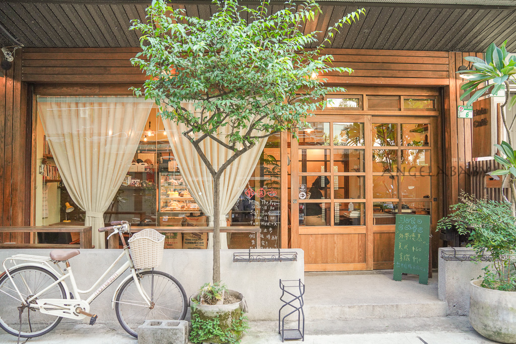 信義安和站咖啡｜歐風玻璃屋咖啡『Bonica Caf&eacute;』 台北約會下午茶推薦、不限時插座咖啡 @梅格(Angelababy)享樂日記