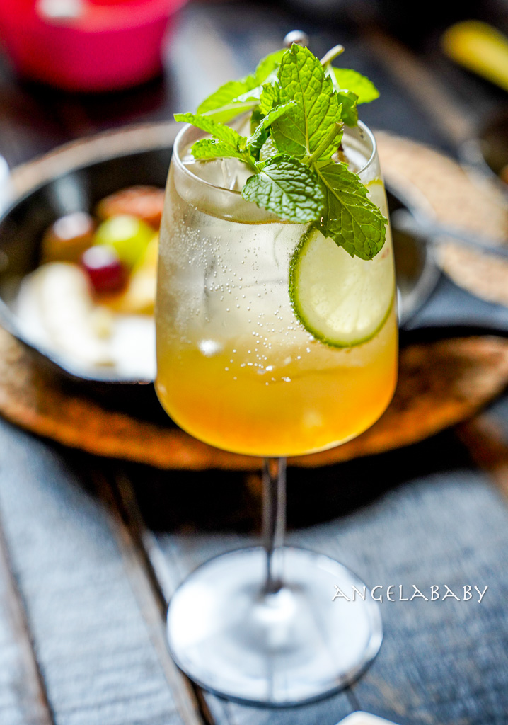 宜蘭礁溪純白希臘風咖啡廳『蒔花 DailyBlossom Cafe & More』菜單、田野間的質感咖啡、提供免費停車 @梅格(Angelababy)享樂日記