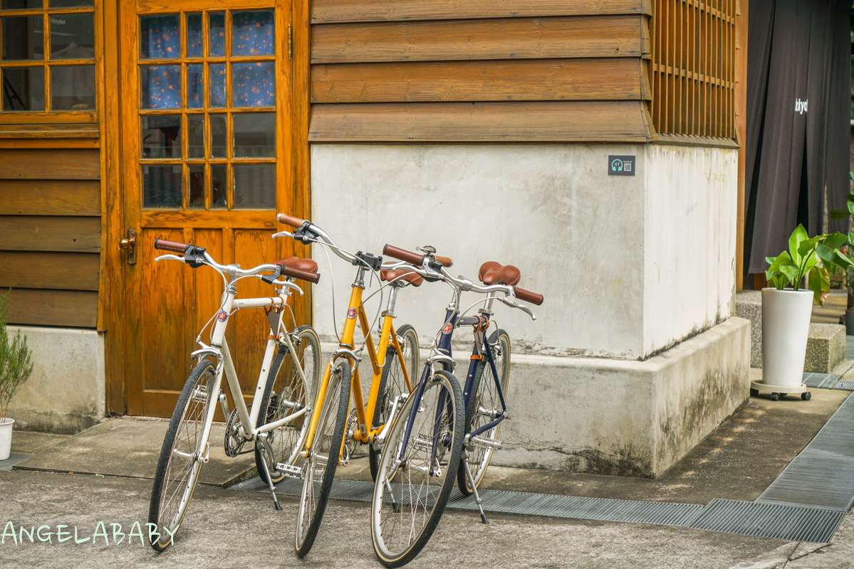 萬華日式宿舍咖啡｜全球首家單車咖啡、一秒到日本『Tokyobike Taiwan』菜單、捷運龍山寺站3號出口 @梅格(Angelababy)享樂日記