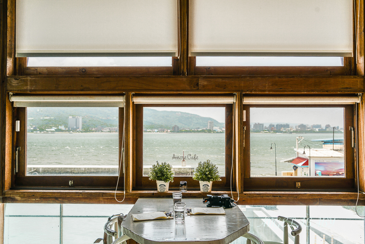 淡水景觀咖啡『Ancre café 安克黑 咖啡』希臘風船艙咖啡、台北濟州島海景咖啡 @梅格(Angelababy)享樂日記