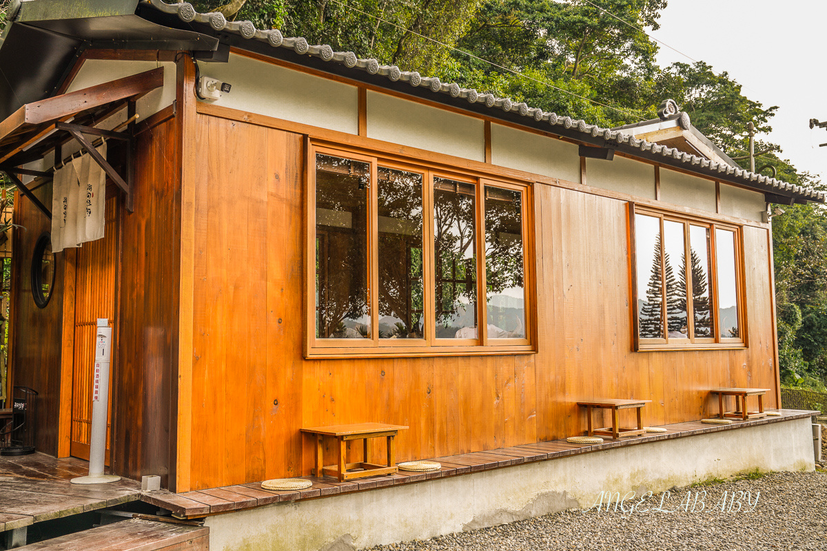 南投日月潭下午茶｜木屋甜點『日月潭 湖の怪物 咖啡』價格、ig打卡日月潭咖啡廳 @梅格(Angelababy)享樂日記