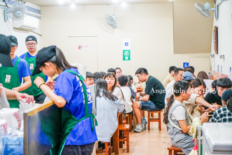 簡師傅麻辣臭豆腐｜中壢好吃麻辣臭豆腐、中壢夜市美食 @梅格(Angelababy)享樂日記