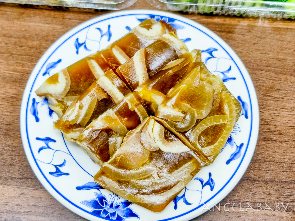 西門美食『老山東牛肉麵』在地飄香超過70年的必比登推薦牛肉麵、老山東牛肉麵菜單價格 @梅格(Angelababy)享樂日記
