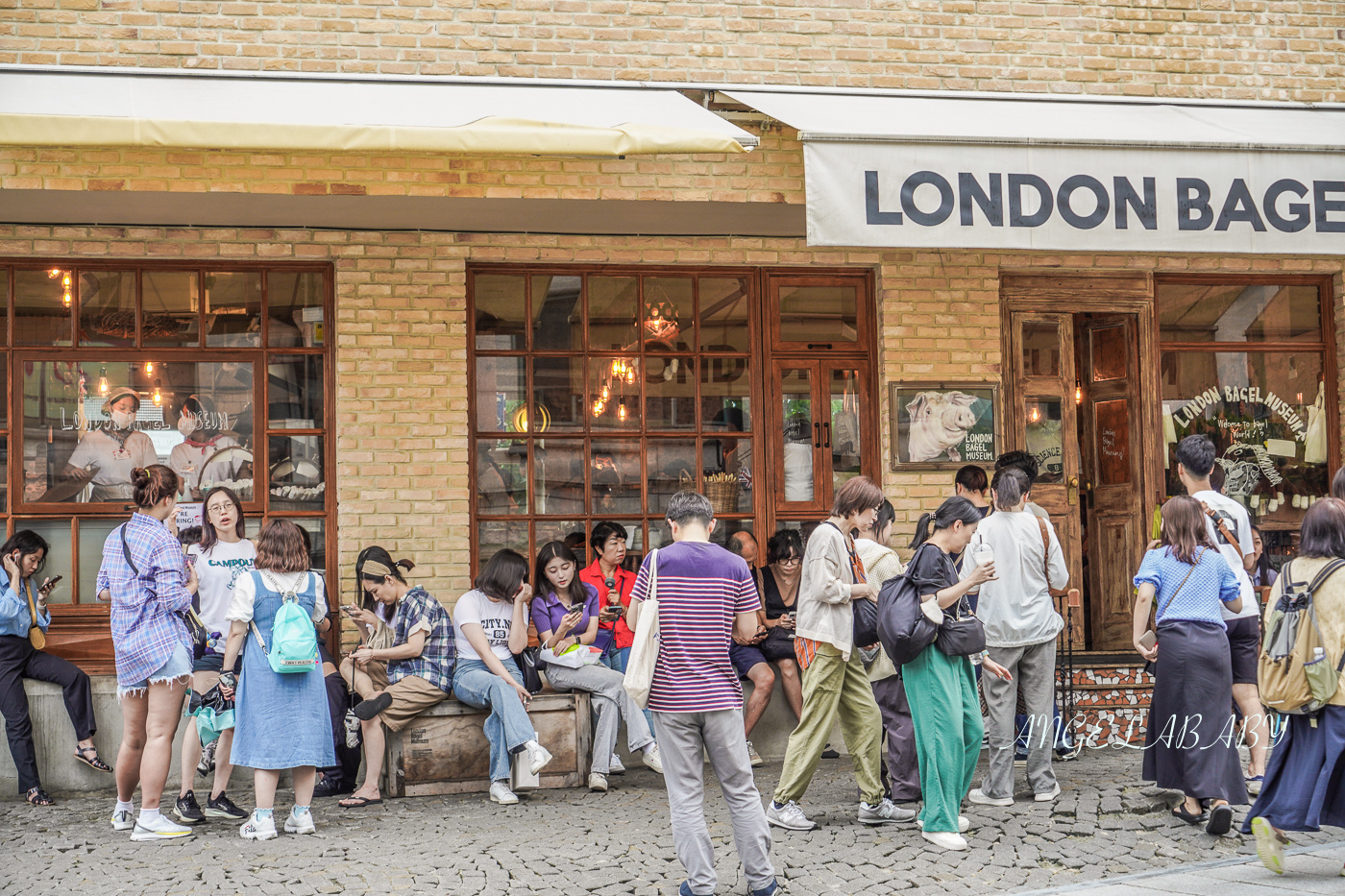 韓國人氣排隊貝果咖啡廳『倫敦貝果博物館London Bagel Museum』菜單、安國站美食、三清洞排隊美食、首爾必吃貝果 @梅格(Angelababy)享樂日記