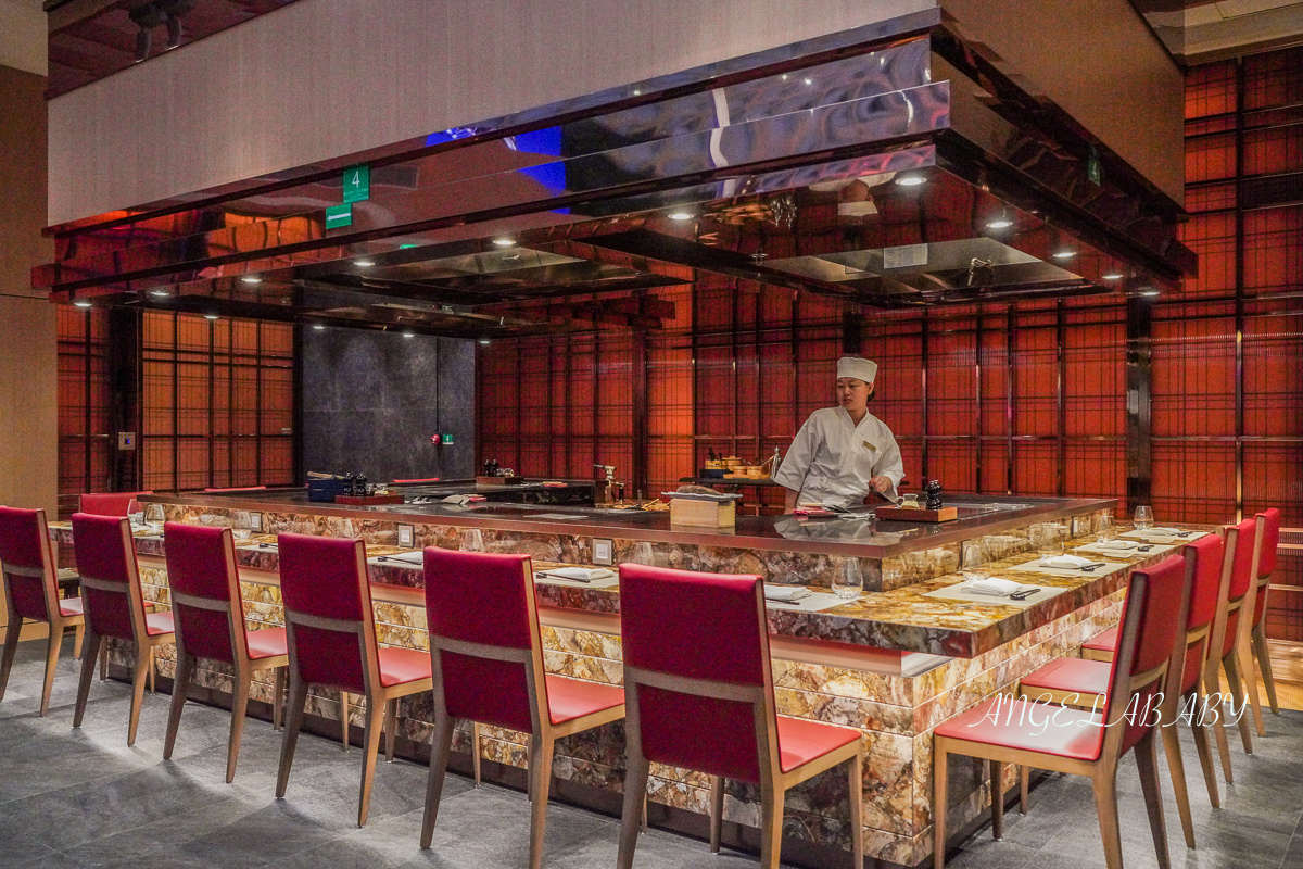 澳門美獅美高梅餐廳推薦『盛焰Bar 58 』澳門唯一訂製喜馬拉雅粉晶鹽肉類熟成室、2022攜程美食林推薦金牌餐廳 @梅格(Angelababy)享樂日記