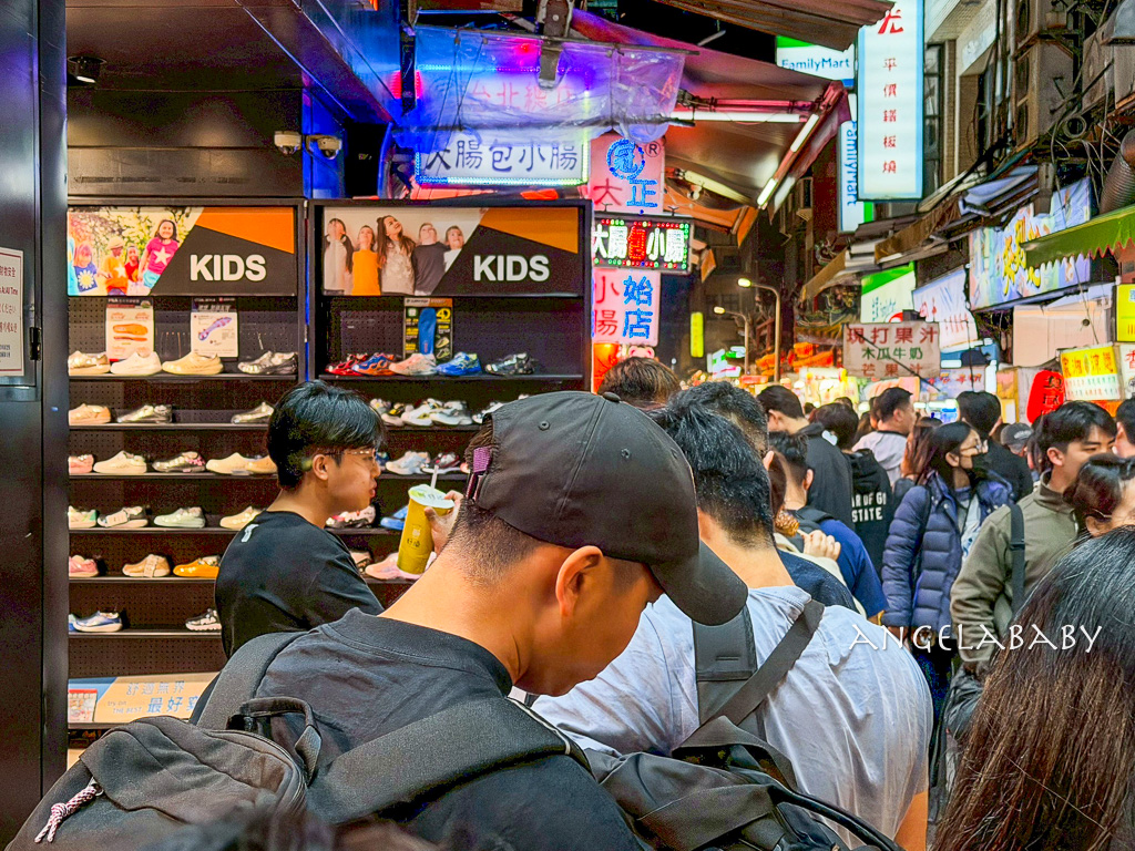 士林夜市必吃『冠 大腸包小腸』8種口味通通80元 @梅格(Angelababy)享樂日記