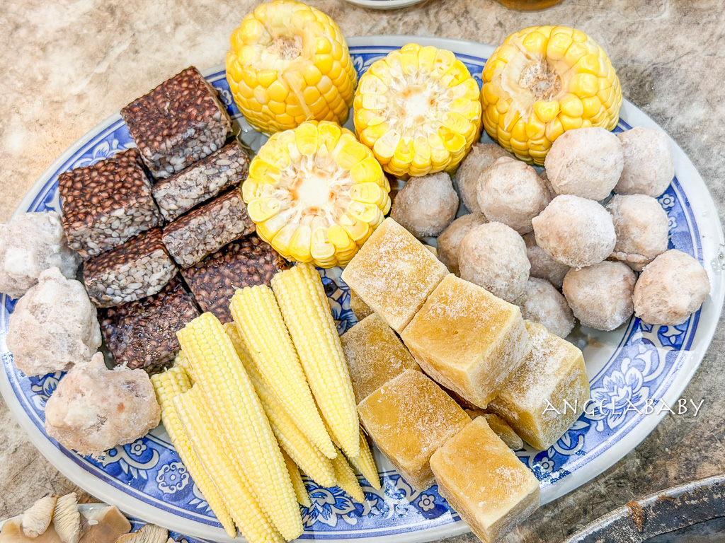 蘆洲薑母鴨推薦『鴨味仔紅面薑母鴨(蘆洲)』菜單、蘆洲站美食推薦 @梅格(Angelababy)享樂日記 蘆洲薑母鴨推薦『鴨味仔紅面薑母鴨(蘆洲)』菜單、蘆洲站美食推薦 @梅格(Angelababy)享樂日記