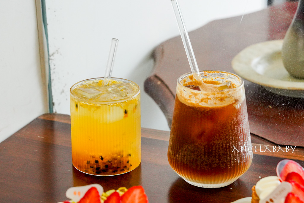 六張犁站甜點『午冬甜點』｜台北人氣千層蛋糕、午冬甜點價格、台北外帶甜點推薦 @梅格(Angelababy)享樂日記