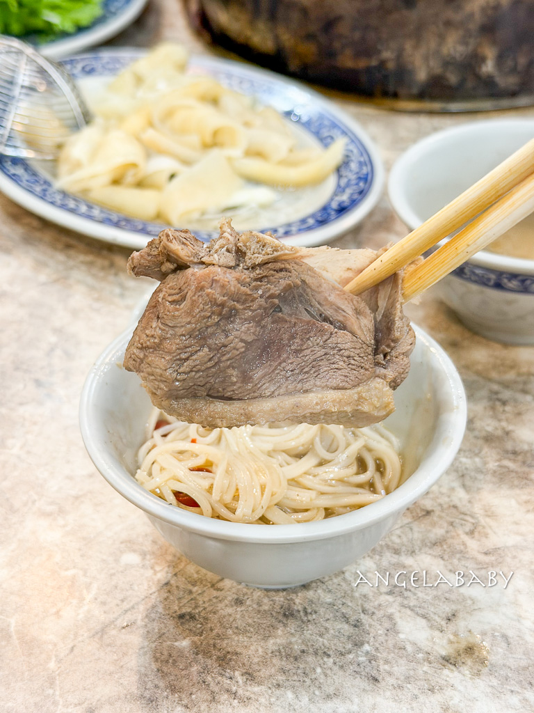 蘆洲薑母鴨推薦『鴨味仔紅面薑母鴨（蘆洲）』菜單、蘆洲站美食推薦 @梅格(Angelababy)享樂日記