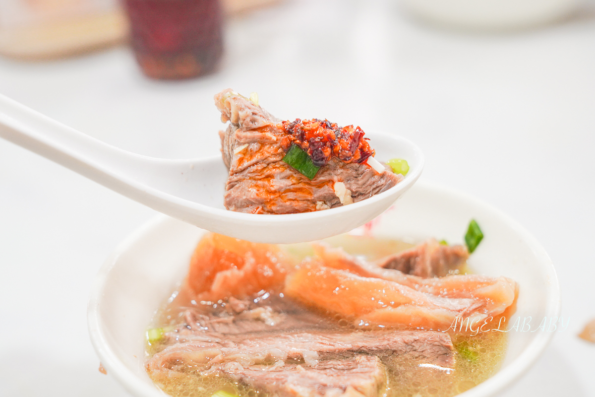 香港天后站美食『華姐清湯腩』年年得米其林推薦的人氣美食、超好喝清燉牛腩湯 @梅格(Angelababy)享樂日記