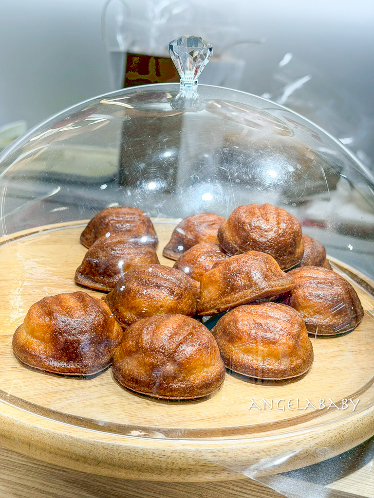 天母芝山站美食『全統西點麵包』不預購吃不到的杜拜巧克力，芋頭控必吃芋頭甜點、台北好吃生日蛋糕 @梅格(Angelababy)享樂日記