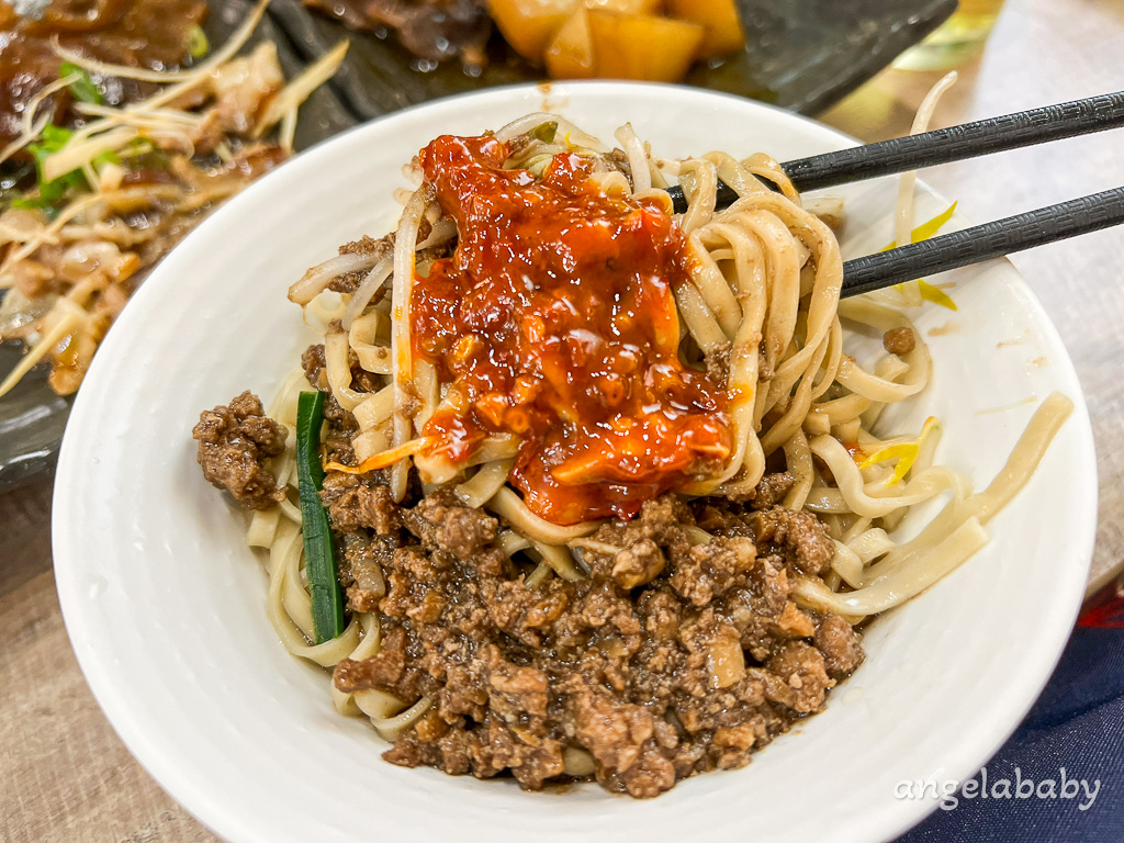 西門美食『程味珍意麵滷味』賣到深夜3點半的平價小吃麵店、滷味推薦 @梅格(Angelababy)享樂日記