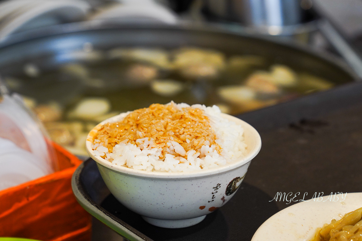 大橋頭美食『老牌張豬腳飯』延三夜市排隊美食、台北好吃豬腳飯 @梅格(Angelababy)享樂日記