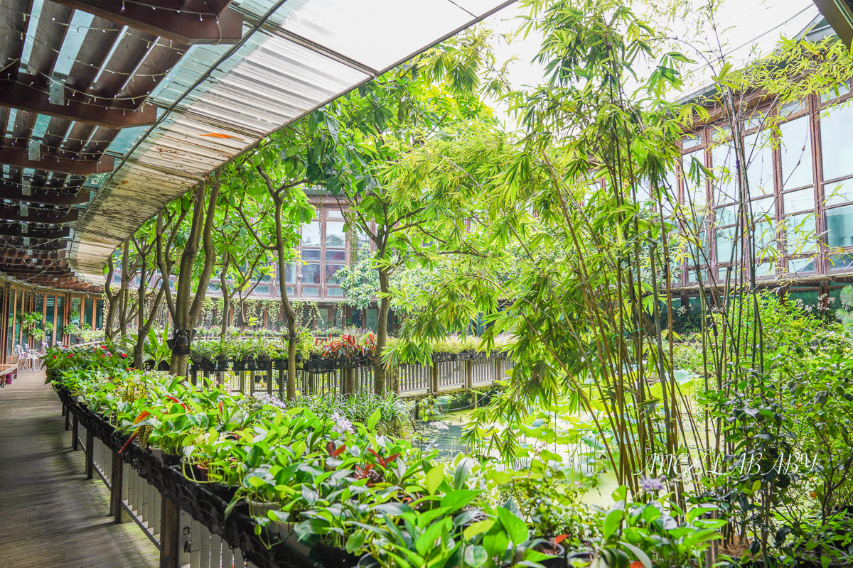 台北玻璃屋咖啡『天使生活館』花博公園新生園區隱藏版室內花屋 @梅格(Angelababy)享樂日記