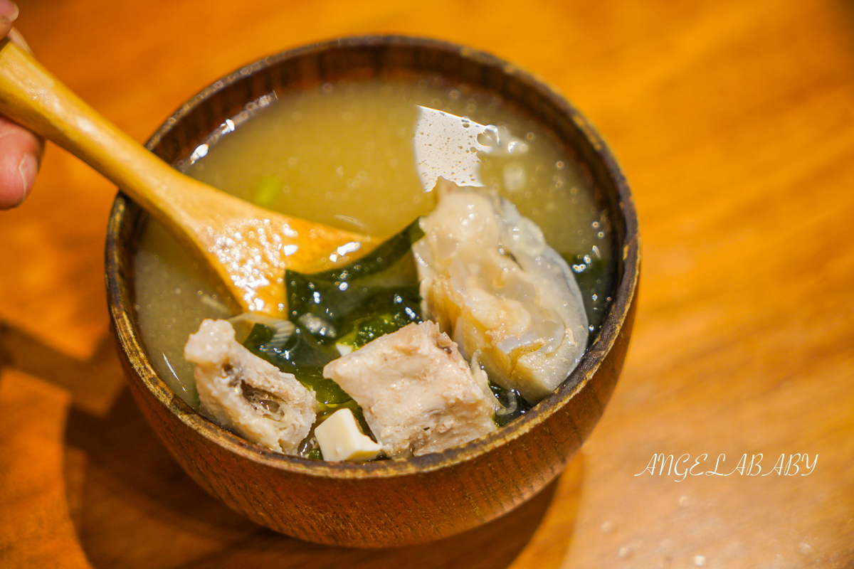 苗栗美食『花鳥和食』超值海鮮丼300元有找、鮭魚味噌湯喝到飽 @梅格(Angelababy)享樂日記