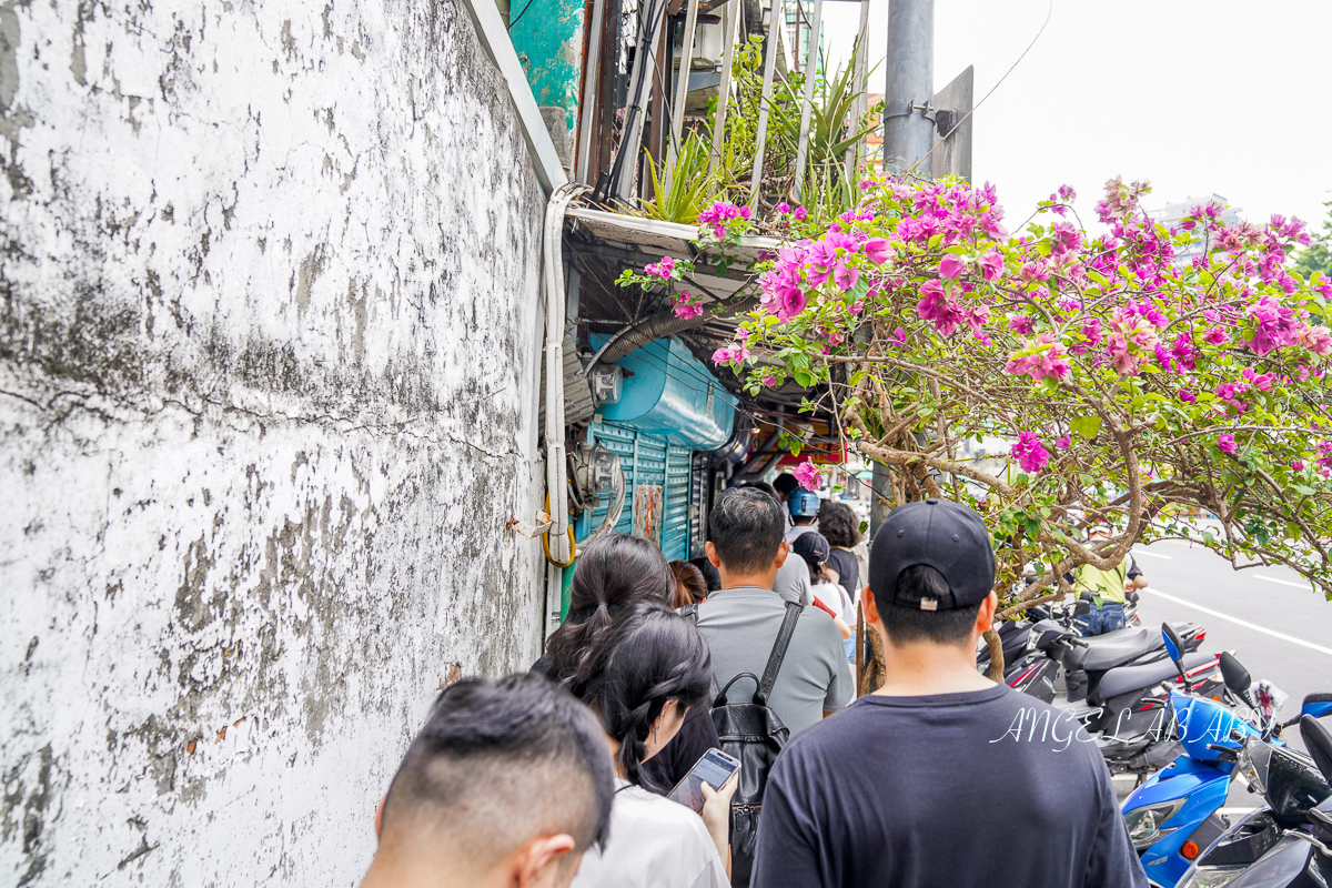 台北最強香腸攤『黃家香腸』古亭站美食、泉州街排隊小吃 @梅格(Angelababy)享樂日記