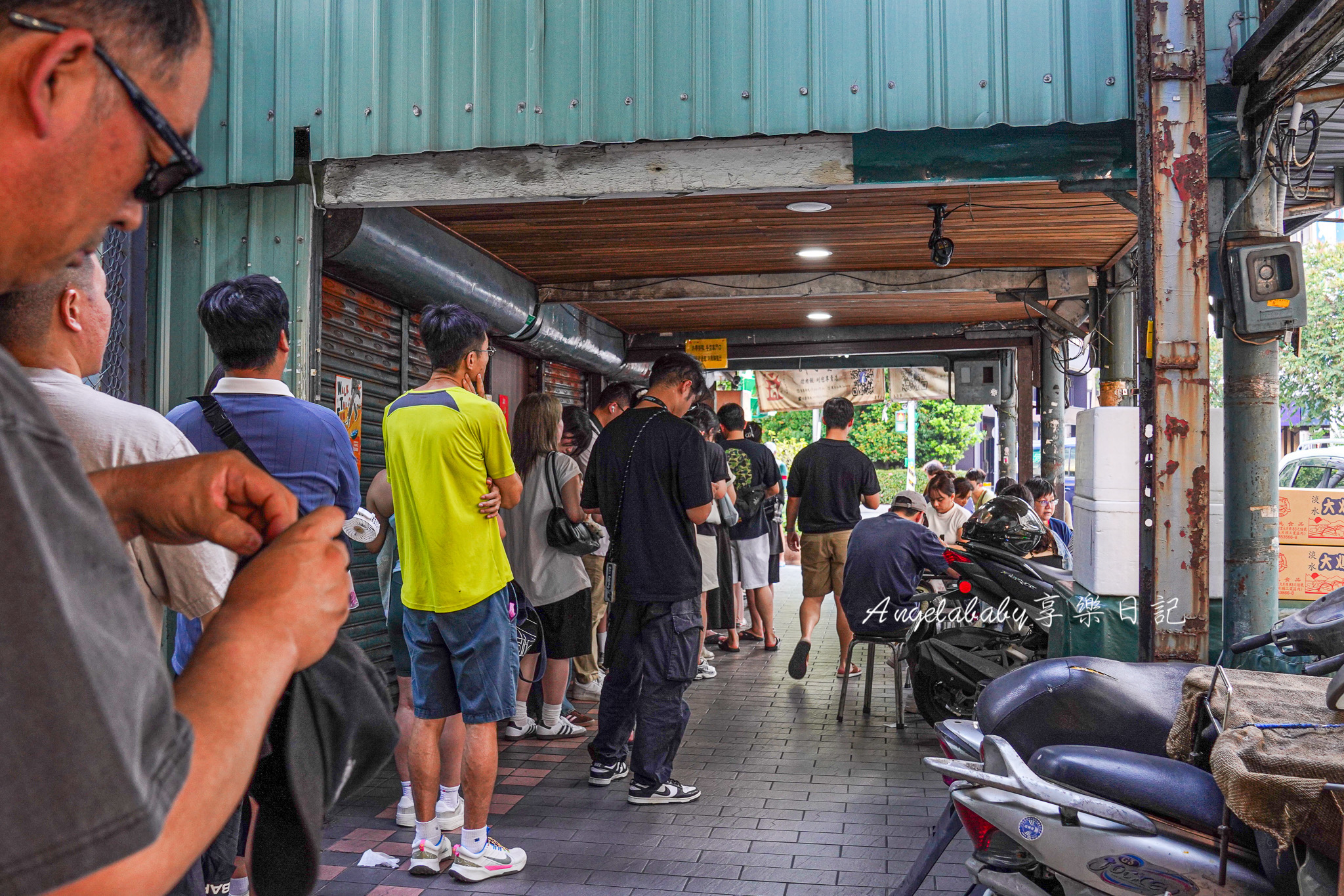 萬華美食『一甲子餐飲』祖師廟焢肉飯、刈包、最新價格、必比登推薦銷魂控肉飯 @梅格(Angelababy)享樂日記