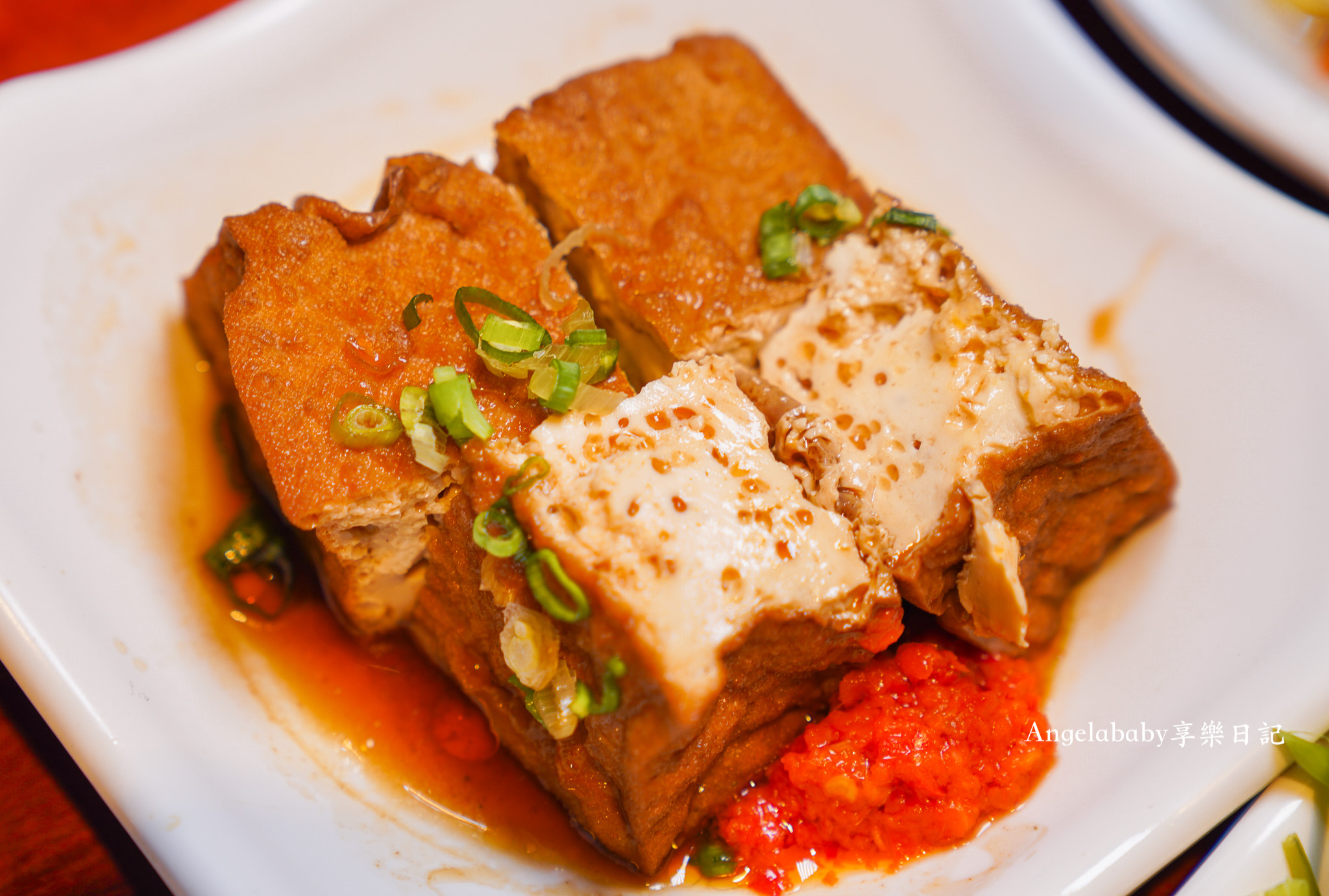 台北車站、華陰街美食『大稻埕魯肉飯』菜單、銷魂半熟蛋滷肉飯 @梅格(Angelababy)享樂日記