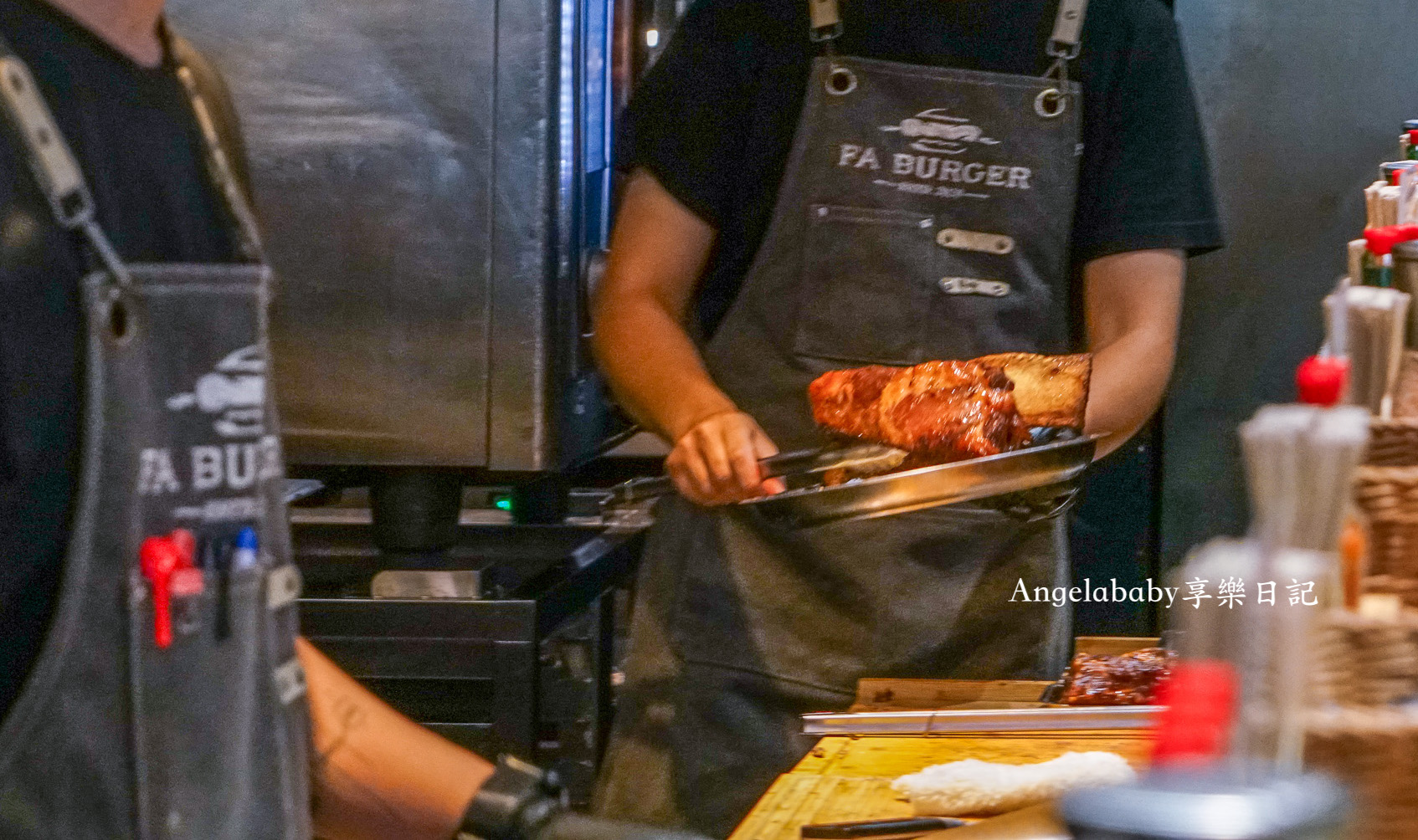 Fa Burger敦化店｜台北最強平價牛小排、牛肉漢堡、忠孝敦化站美食推薦 @梅格(Angelababy)享樂日記