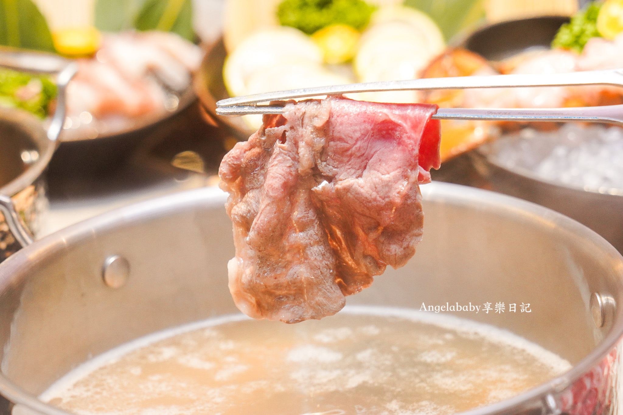 台中頂級鍋物『初美涮涮鍋』和牛火鍋、活體海鮮火鍋、甜點飲料都太強 @梅格(Angelababy)享樂日記