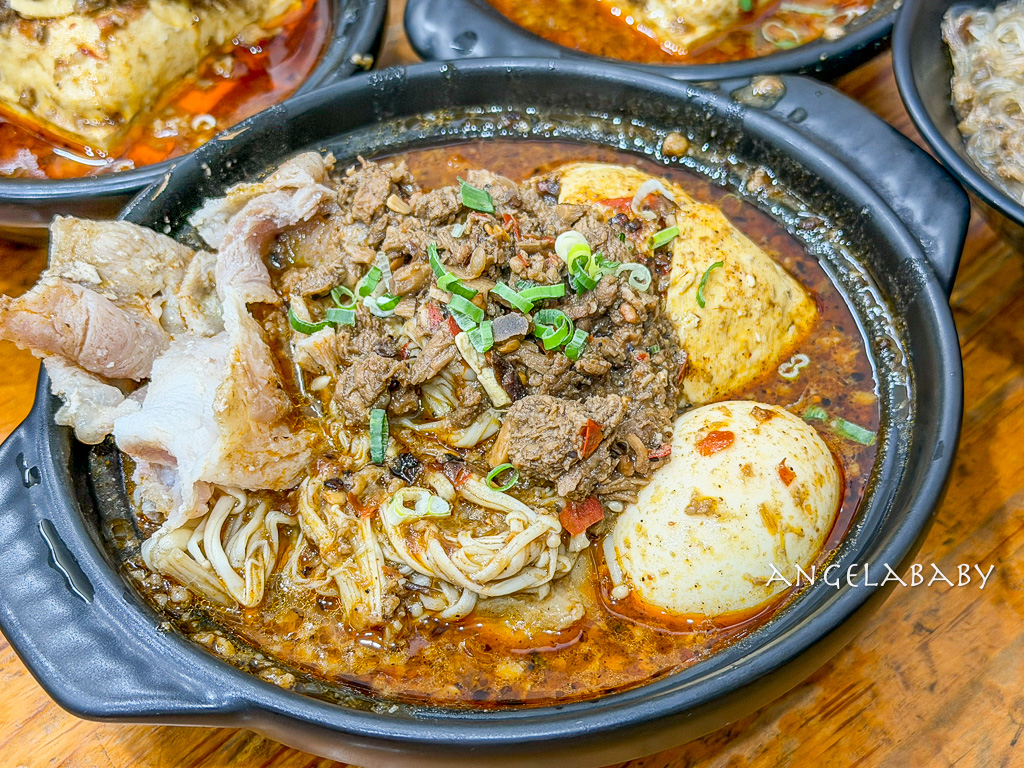 簡師傅麻辣臭豆腐｜中壢好吃麻辣臭豆腐、中壢夜市美食 @梅格(Angelababy)享樂日記