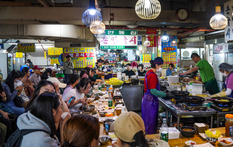 首爾美食｜解鎖『黑白大廚』阿姨無菜單料理一號～養活一家子的安東湯麵 @梅格(Angelababy)享樂日記