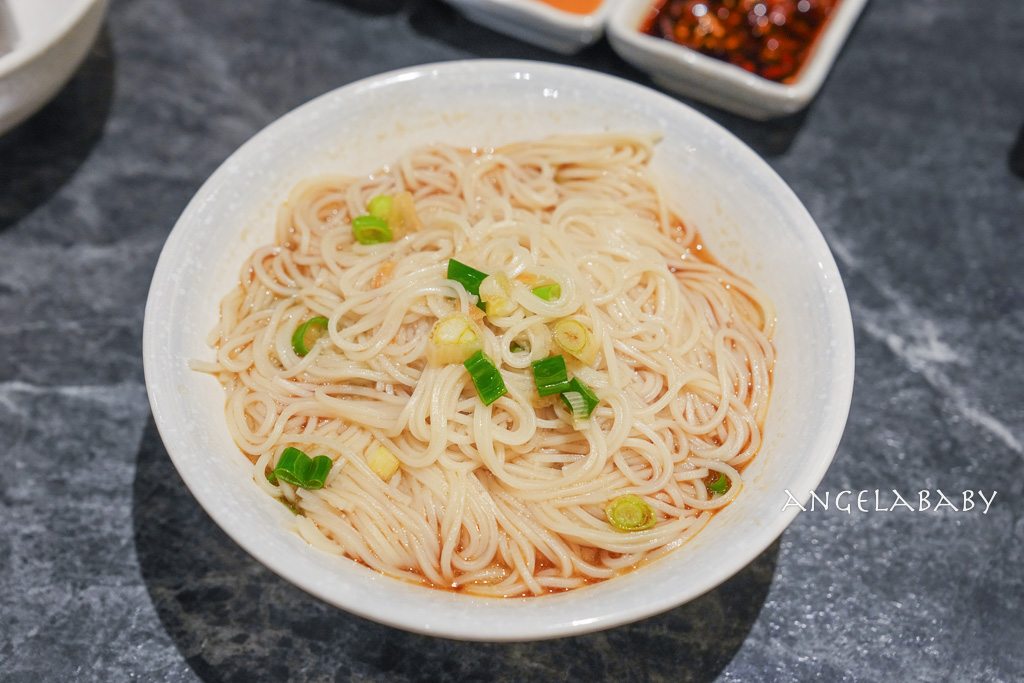 基隆火鍋｜湯頭清甜帶皮羊肉爐『福記蔬菜羊肉』價格、蔬菜羊肉爐推薦 @梅格(Angelababy)享樂日記