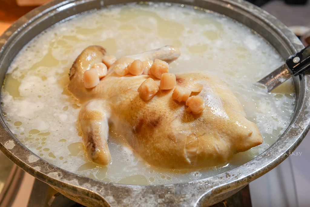大安區海產店【龍洞海產／龍洞海鮮餐廳】客製化桌菜、信義安和站美食、台北包廂餐廳 @梅格(Angelababy)享樂日記