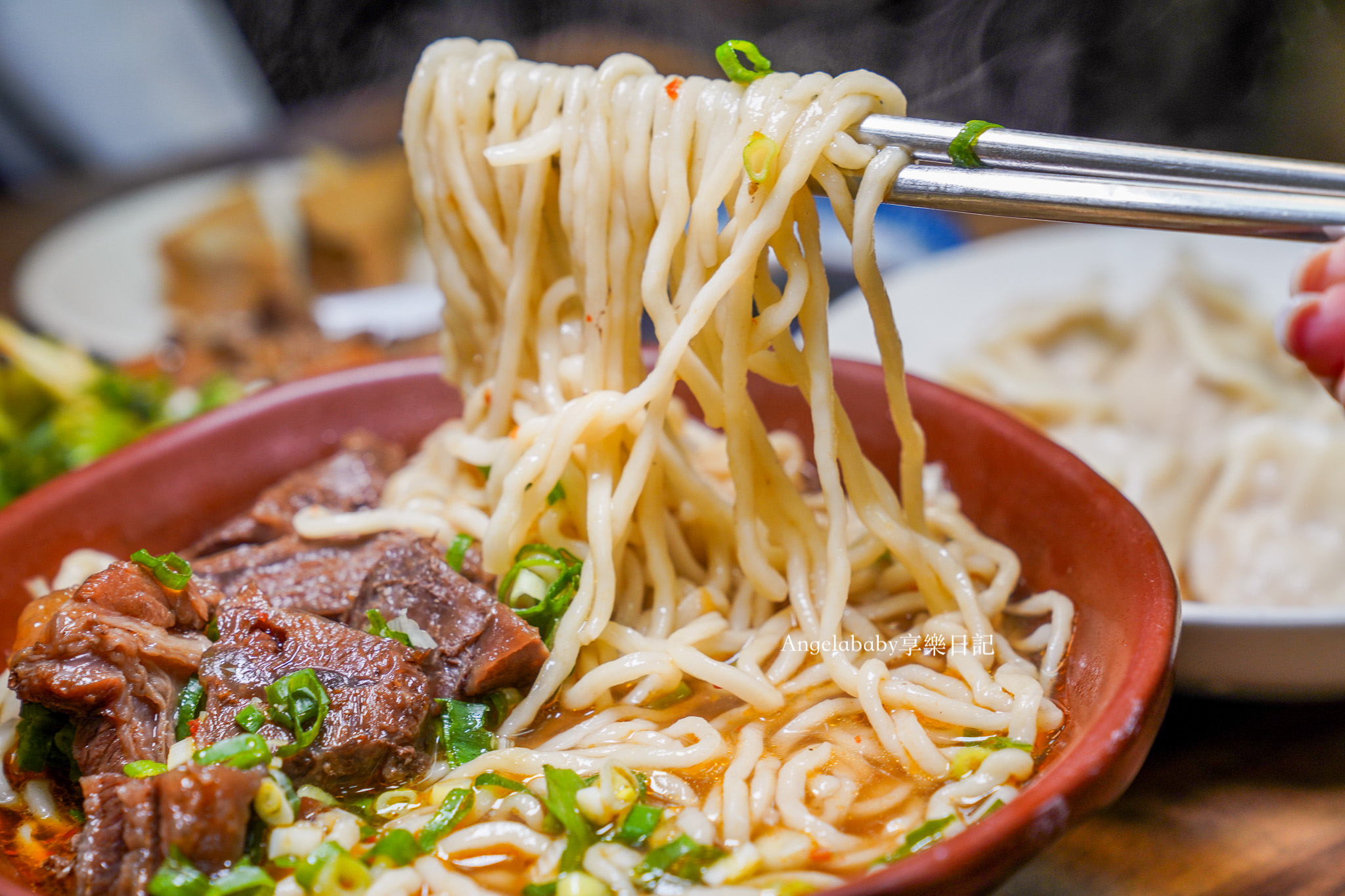 木柵美食｜大塊好吃牛肉麵『滿豐牛肉麵』菜單、免費紅茶綠茶喝到飽 @梅格(Angelababy)享樂日記