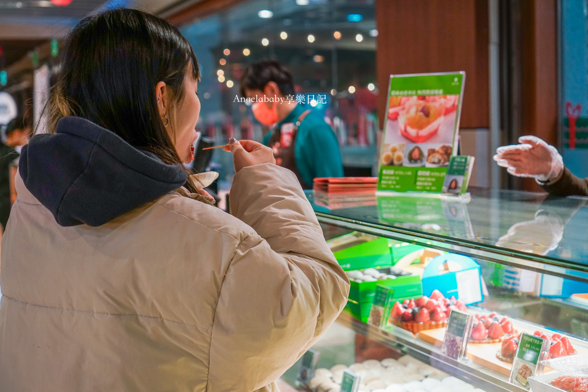 南港車站必吃甜點、伴手禮『貓茶町Global Mall 南港車站快閃櫃』草莓季草莓蛋糕、草莓千層、草莓大福 @梅格(Angelababy)享樂日記