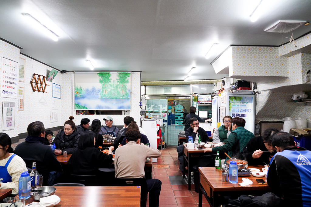 釜山札嘎其站美食『송도집』松島家辣炒螃蟹、安康魚料理 @梅格(Angelababy)享樂日記