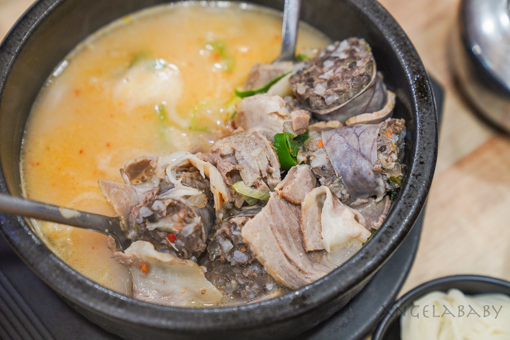 釜山西面24小時美食『水營本家 豬肉湯飯』 수영본가돼지국밥、Naver4.52分 @梅格(Angelababy)享樂日記