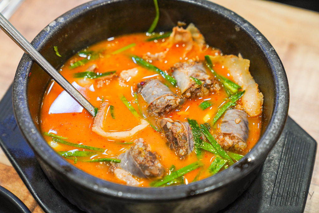 釜山西面24小時美食『水營本家 豬肉湯飯』 수영본가돼지국밥、Naver4.52分 @梅格(Angelababy)享樂日記