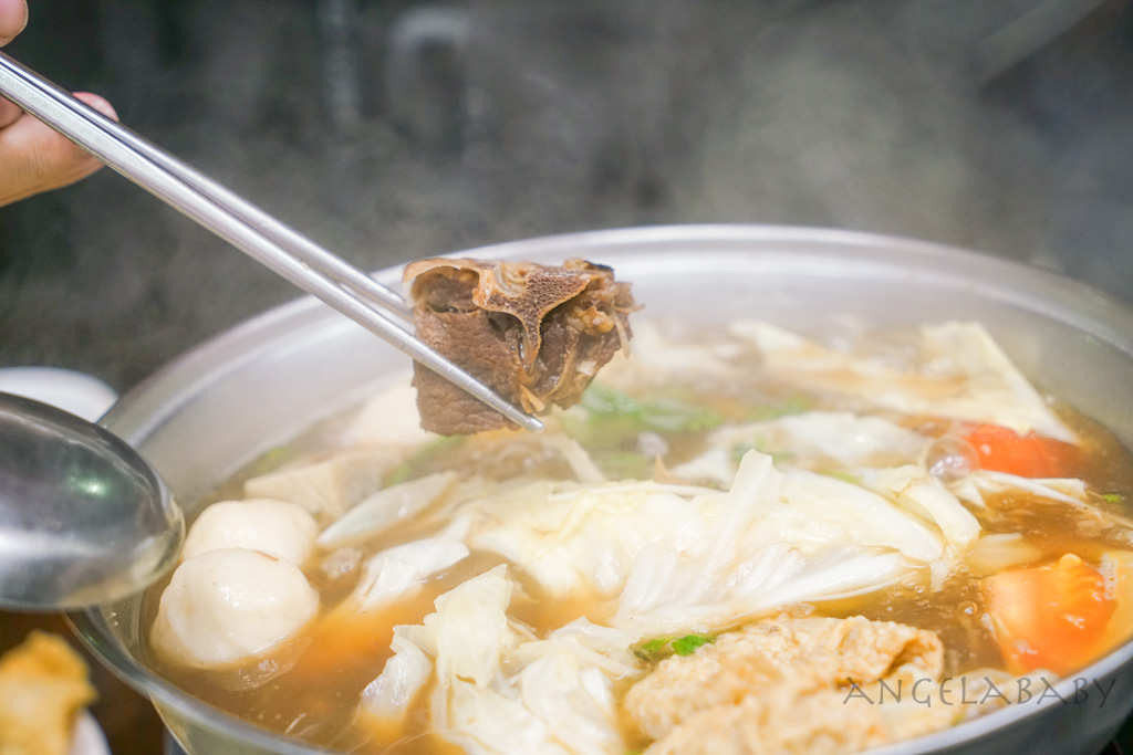 台北好吃帶皮羊肉爐『下港吔羊肉爐、羊肉專賣店』訂位、下港吔羊肉爐菜單 @梅格(Angelababy)享樂日記