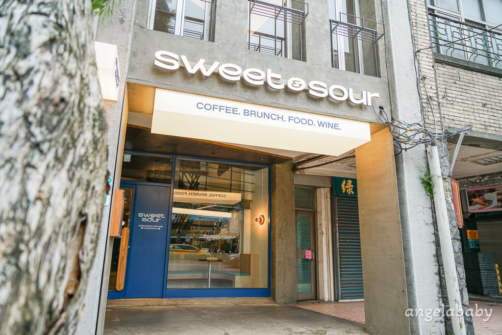 北門站新開幕『Sweet &#038; Sour Kitchen重慶』酸甜二號店摩登復古咖啡廳、插座咖啡早午餐 @梅格(Angelababy)享樂日記