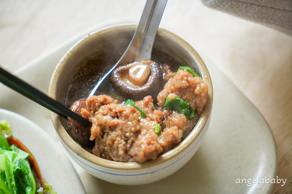 古亭站美食『王記排骨酥湯』好吃筒仔米糕、95元佛跳牆 @梅格(Angelababy)享樂日記