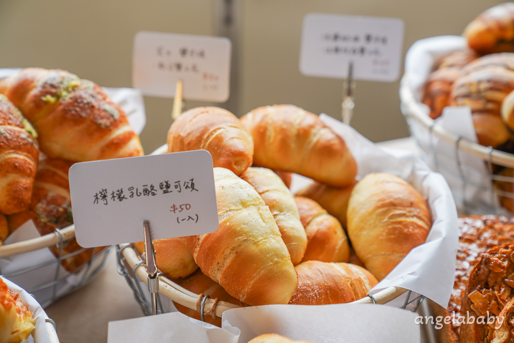 高雄新開幕火車麵包咖啡『厚里手撕包專門店』厚里Horli Cafe菜單 @梅格(Angelababy)享樂日記