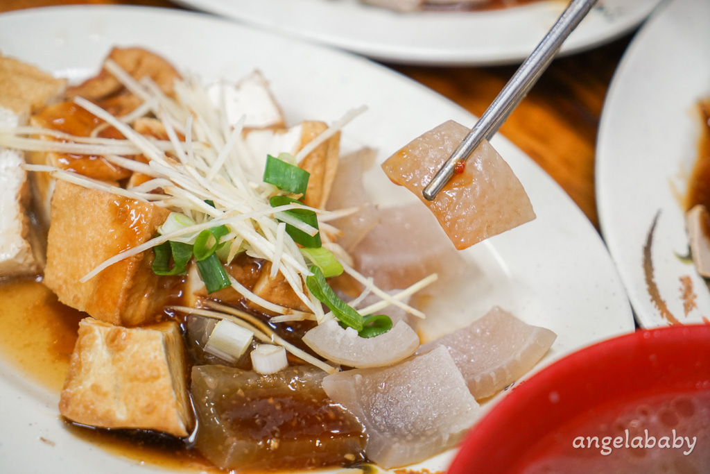 蘆洲美食｜在地熱賣30年好吃切仔麵『添丁切仔麵』菜單、蘆洲黑白切 @梅格(Angelababy)享樂日記