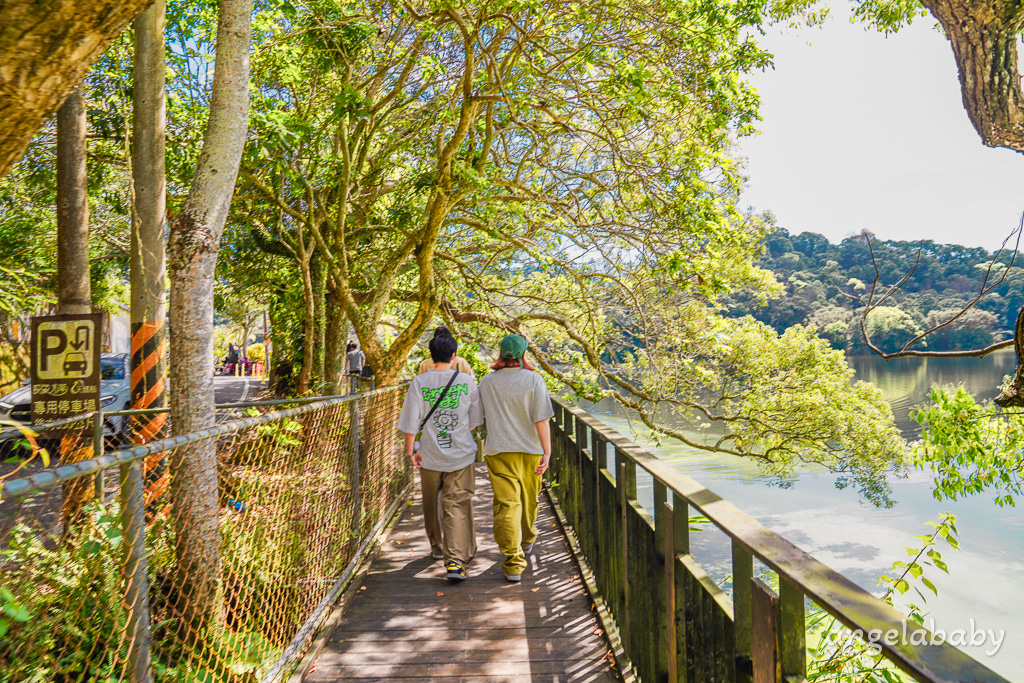苗栗景觀餐廳『映象水岸』峇里島風湖景咖啡、踩天鵝船遊湖 @梅格(Angelababy)享樂日記