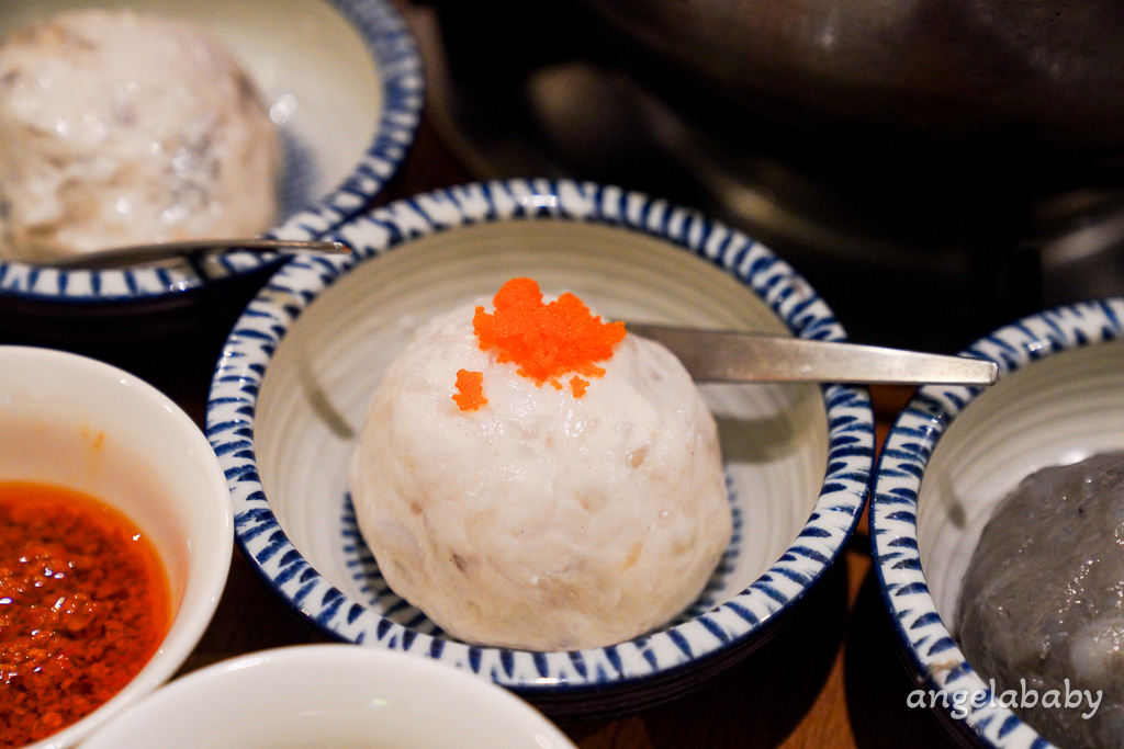 苗栗美食｜日式老洋宅改建火鍋『貢鍋共鍋麻辣火鍋店-苗栗火鍋店』菜單、訂位、客家胡椒豬肚雞鍋 @梅格(Angelababy)享樂日記