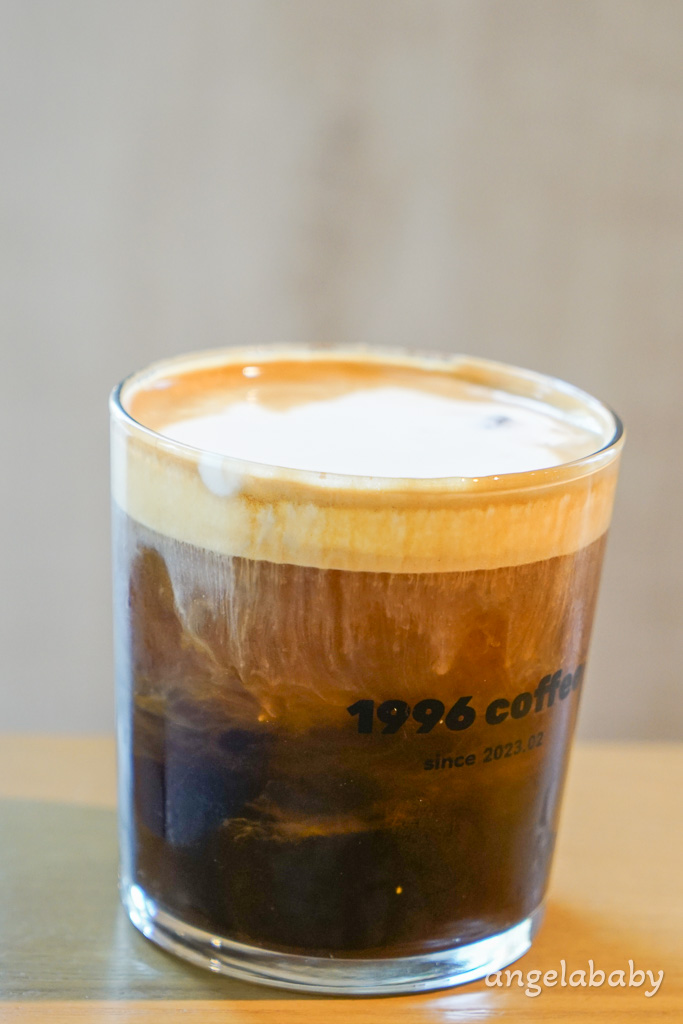 北投關渡咖啡『1996 COFFEE』菜單、不限時插座咖啡、好吃巴斯克 @梅格(Angelababy)享樂日記