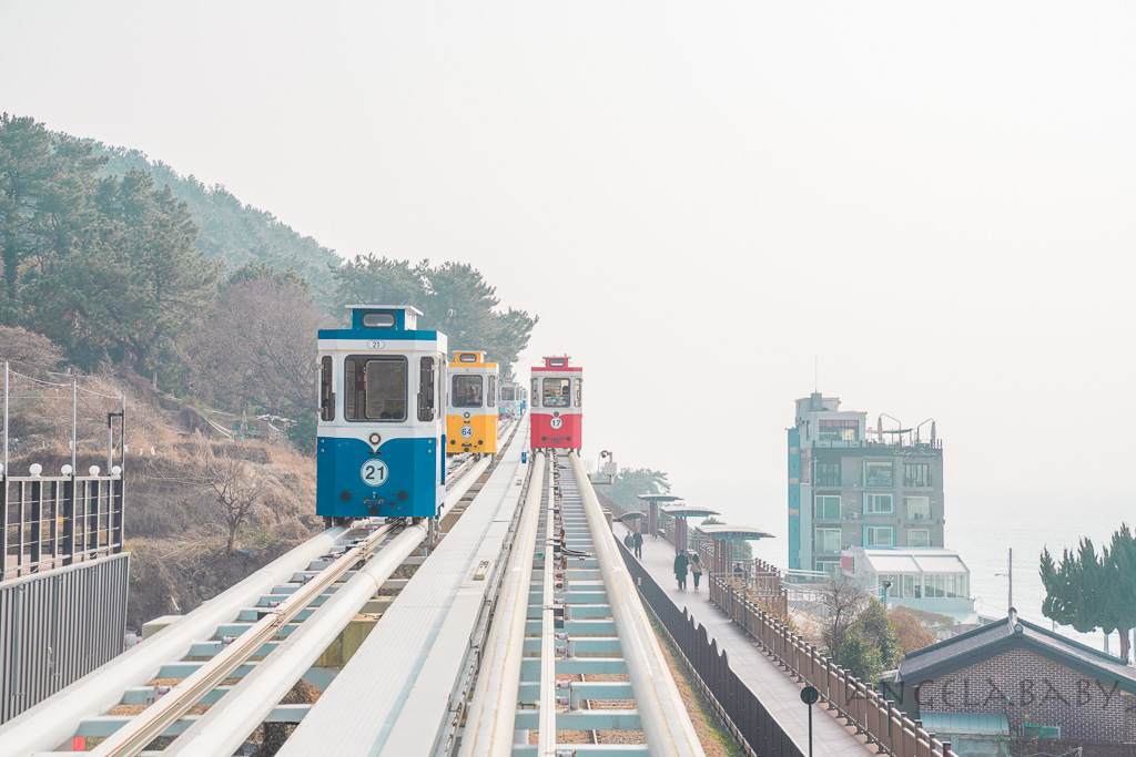 釜山景點｜海雲台藍線公園海岸列車・天空膠囊列車票購買、免費天空步道 @梅格(Angelababy)享樂日記