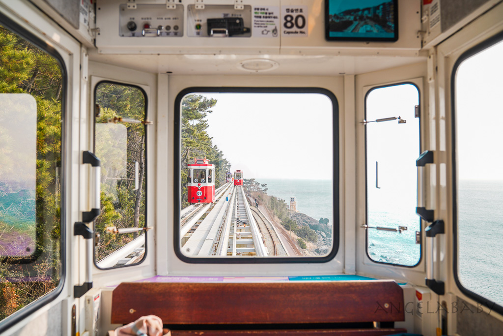 釜山景點｜海雲台藍線公園海岸列車・天空膠囊列車票購買、免費天空步道 @梅格(Angelababy)享樂日記