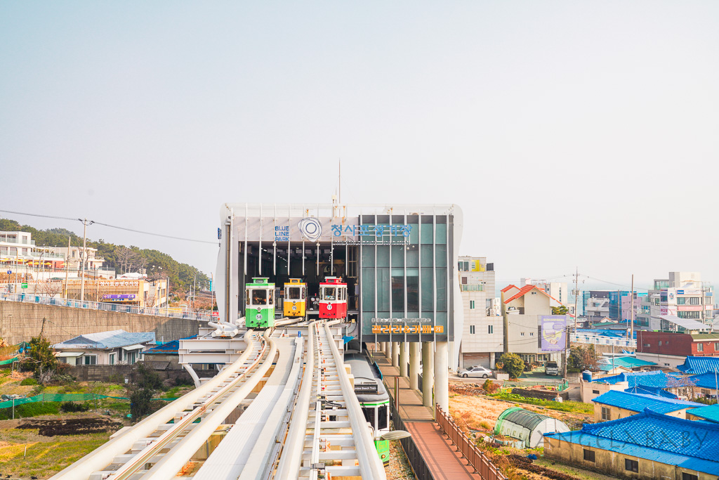 釜山景點｜海雲台藍線公園海岸列車・天空膠囊列車票購買、免費天空步道 @梅格(Angelababy)享樂日記