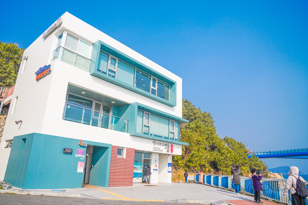 釜山景點｜海雲台藍線公園海岸列車・天空膠囊列車票購買、免費天空步道 @梅格(Angelababy)享樂日記