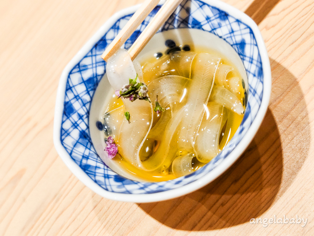 台北無菜單日料｜海峽會『辰日本料理』訂位、帥氣料理長阪口琢磨、壽司午間套餐NT$3,500 @梅格(Angelababy)享樂日記