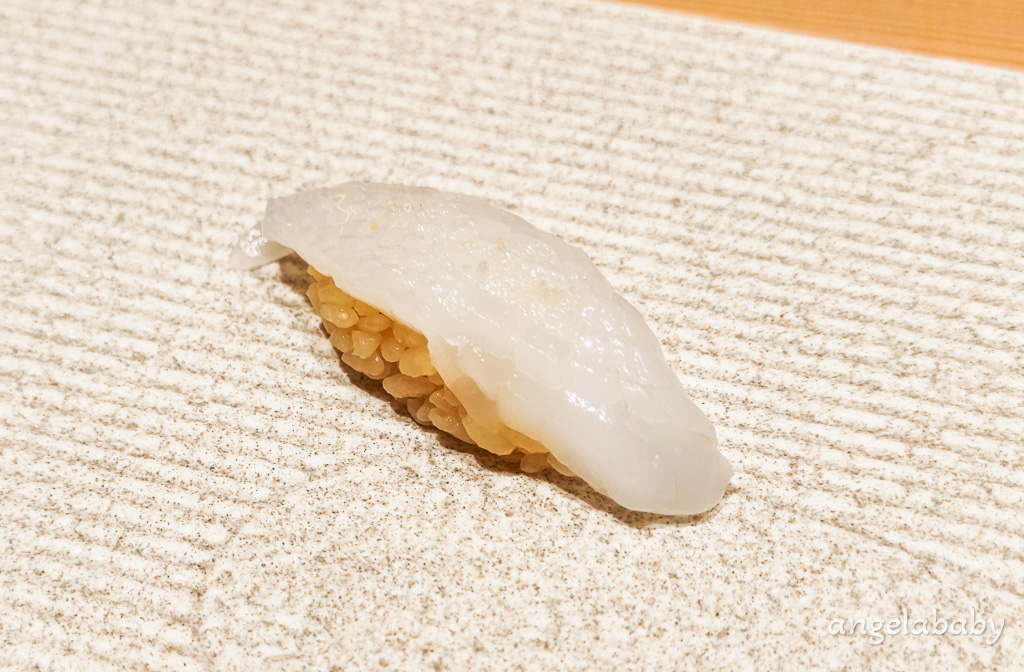 台北無菜單日料｜海峽會『辰日本料理』訂位、帥氣料理長阪口琢磨、壽司午間套餐NT$3,500 @梅格(Angelababy)享樂日記