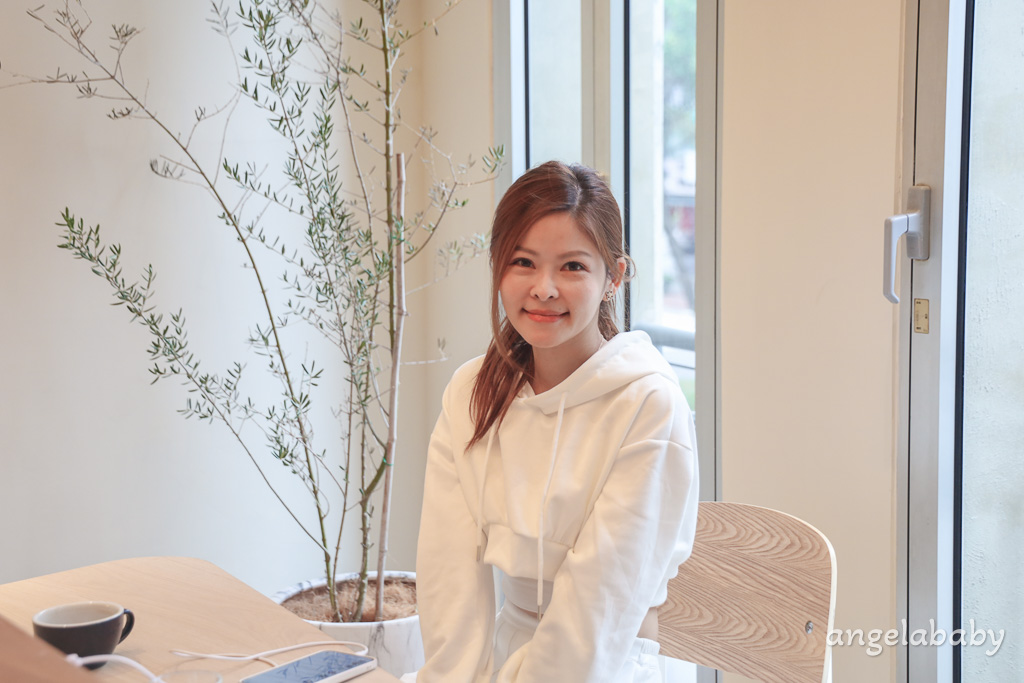 北門站新開幕『Sweet &#038; Sour Kitchen重慶』酸甜二號店摩登復古咖啡廳、插座咖啡早午餐 @梅格(Angelababy)享樂日記
